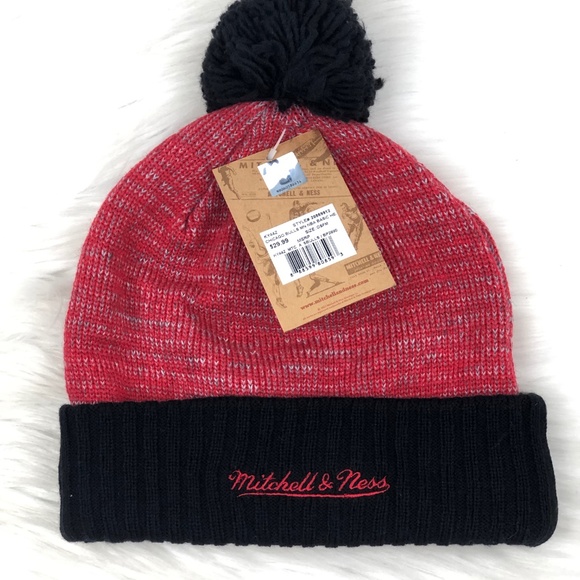 Chicago Bulls NBA Cuffed Knit Pom Winter M & N - Picture 3 of 8